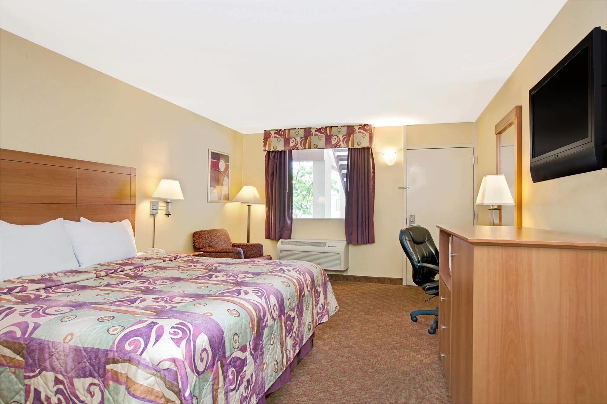 Red Roof Inn Bordentown - Mcguire Afb Kültér fotó